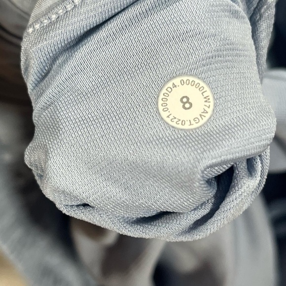 Lululemon Hotty Hot Short *Long 4” LR - Picture 8 of 9